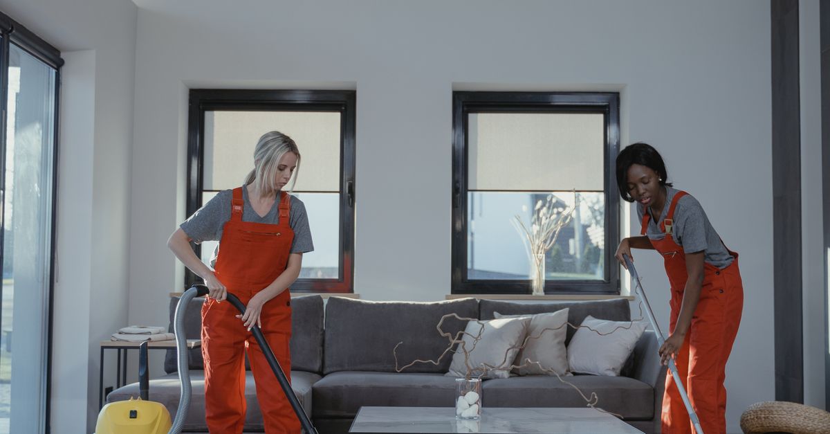Long-Term Cost Savings of Eco-Friendly Cleaning Supplies